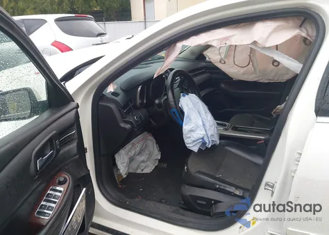 2013 Chevrolet Malibu 2Lt z USA, uszkodzony, nr VIN 1G11E5SA3DF294918